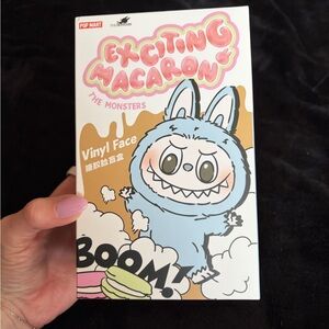 Exciting Macaron The Monsters - Sesame Bean